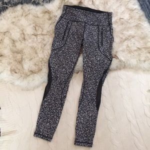 Lululemon Athletica Black and White Run Leggings